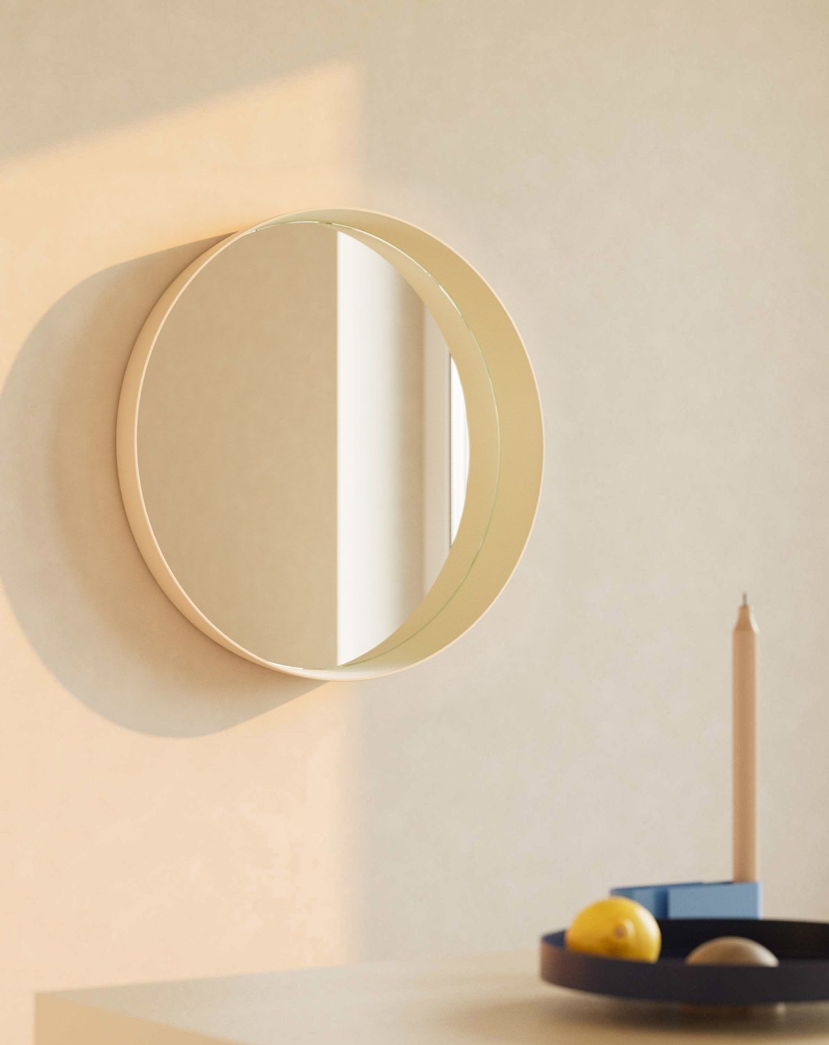 Oglindă LULO Ø58 cm
Culoare: Calea Lactee