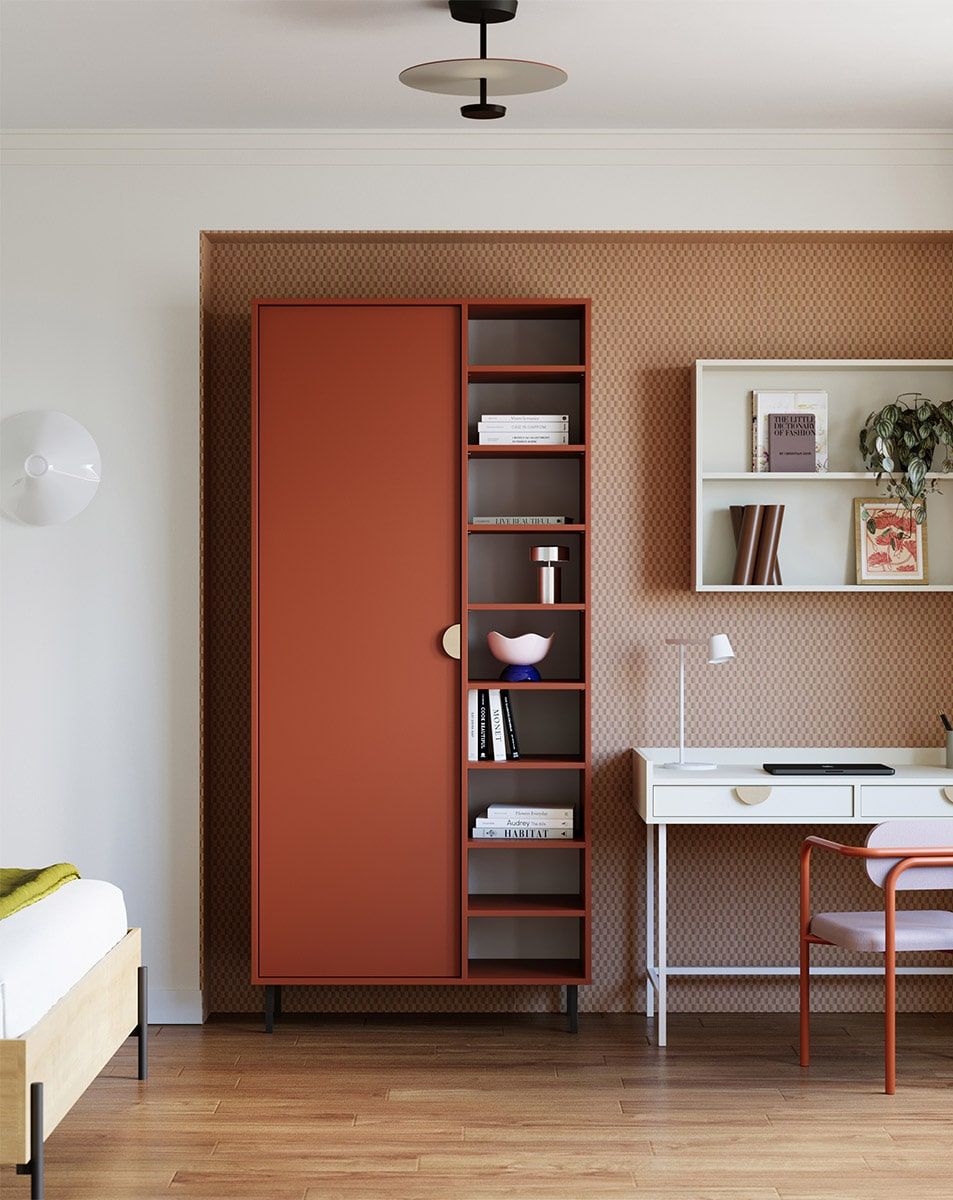 Dulap adânc asimetric SIGI cu bară SZSA6
Culoare: Fiery Terracotta
Picior: Negru
Mâner: Mâner stejar RIND