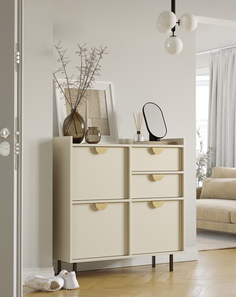 Dulap pentru pantofi SIGI cu sertar SBG3S
Culoare: Champagne Beige
Picior: Negru
Mâner: Mâner stejar RIND